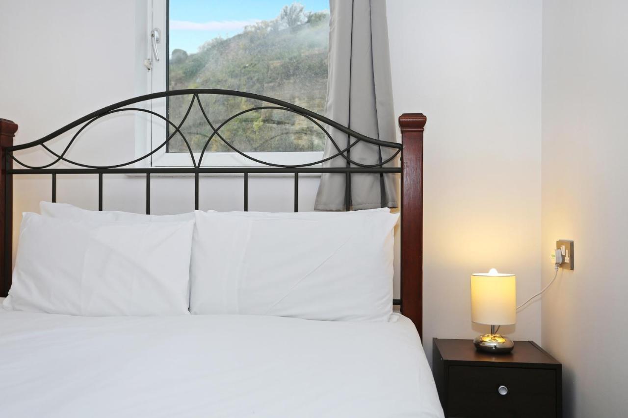 Altido 2Br Apartment With Free Parking, Near The Royal Mile Edinburgh Buitenkant foto